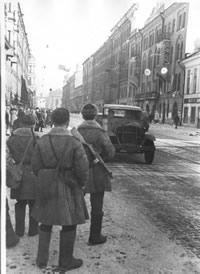 soldats soviètics a l'avinguda Nevski